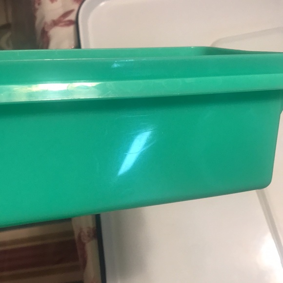 Vintage Tupperware Vegetable Crisper 892-4 w/ Sheer Lid - Picture 8 of 12